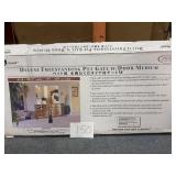Deluxe freestanding pet gate with door (Med)