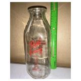 Ross dairy Sunbury quart milk bottle painted