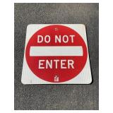 DO NOT ENTER SIGN