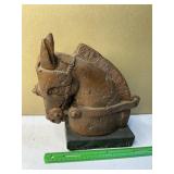 Trojan horse statue