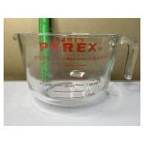8 cup Pyrex measuring bowl