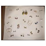TRAY LOT OF EARRINGS