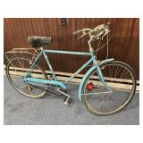 Old boys bicycle (see pics for details)