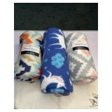 Mainstays  fleece throws