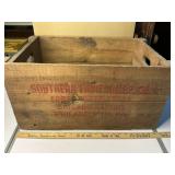 Large primitive fruit box