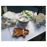 Gingerbread pattern serving set