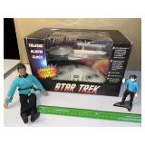 Star Trek collectibles lot including talking