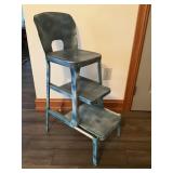 METAL STOOL