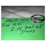 10 K ring TW 2.14 grams size 4.75