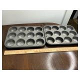 (2) nonstick muffin trays