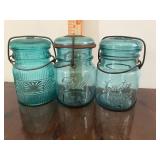 ASSORTED WIRE LID JARS