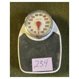 TAYLOR classic bathroom scale