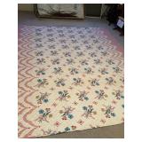 Full size quilt machine sewn