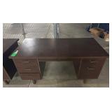 WOODEN DESK