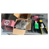 4 Rivet Guns & Assorted Rivets