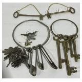 Vintage Keys Hanger Rings Skeleton Unique