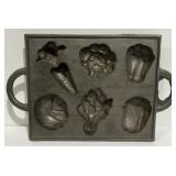 Cast Iron Baking Mold Vegetables