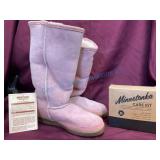 Minnetonka Size 7 Sheepskin Boots