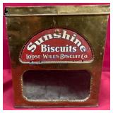 Sunshine Biscuit Tin by Loose-Wiles Co.
