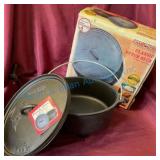 Camp Chef Cast Iron Dutch Oven 12-Inch