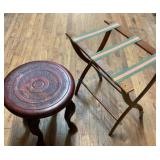 16-Inch Diameter Table and Suitcase Stand
