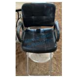 Mid-Century Hydraulic Salon Chair