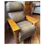Lazyboy Arts and Crafts Style Chair