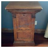 Antique 36in Tall Oak Pedestal
