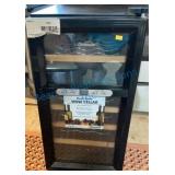 Dual-Zone Wine Cellar with Glass Door