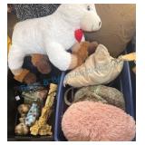 Decor and Plush Set