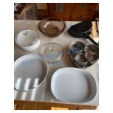 Collection of Corningware, Pyrex, and Bakeware