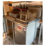 Entree Deep Fryer with Baskets, Warmer, and Table
