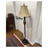 Metal base floor lamp