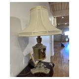 Lion design brass lamp