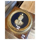 Round framed, Abraham Lincoln art