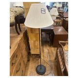 Metal base floor lamp