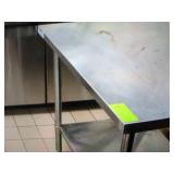 SS WORK TABLE WITH UNDERSELF