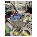 FILLING MACHINE