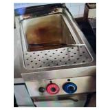 FRYER