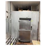 MANITOWOC WALK IN COOLER