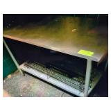 SS TABLE WITH UNDERSELF