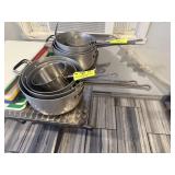 ASSORTED SAUCE POTS