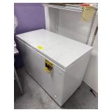 CHEST FREEZER