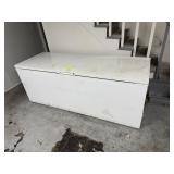 FRIGIDAIRE 8 FT CHEST FREEZER
