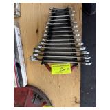 WRENCH SET