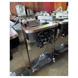 TAYLOR ICE CREAM MACHINE MODEL C723-33