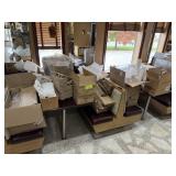 LOT OF PAPER / TO GO CONTAINERS LOT OF PAPER / TO GO CONTAINERS
