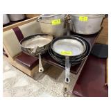 FRY PANS - LARGE - ASSORTED FRY PANS - LARGE - ASSORTED