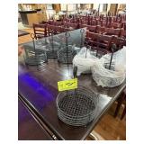 ROUND METAL SERVING BASKET ROUND METAL SERVING BASKET