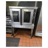 CONVECTION OVEN